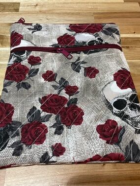 Floral Skull book sleeve zipper pouch - Red Rose Print